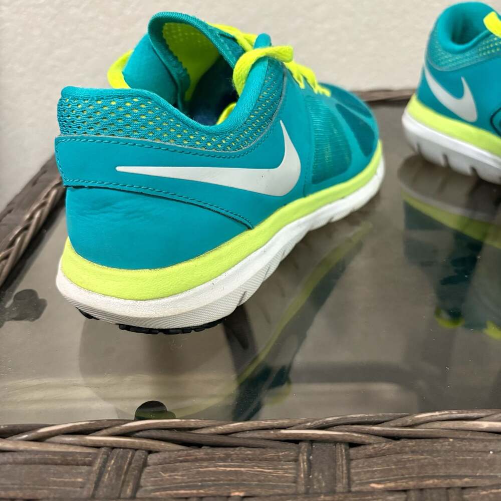 Nike Flex 2014 Run Women's Running Shoes Teal and Neon Yellow size 8 - Picture 9 of 10